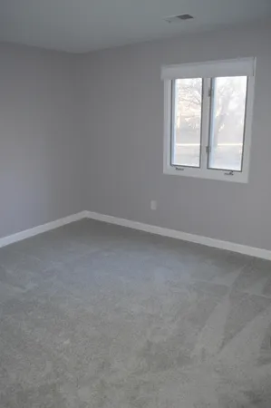 $2,450 | 710 Knoxbury Drive, Unit 1, Schererville, IN 46375