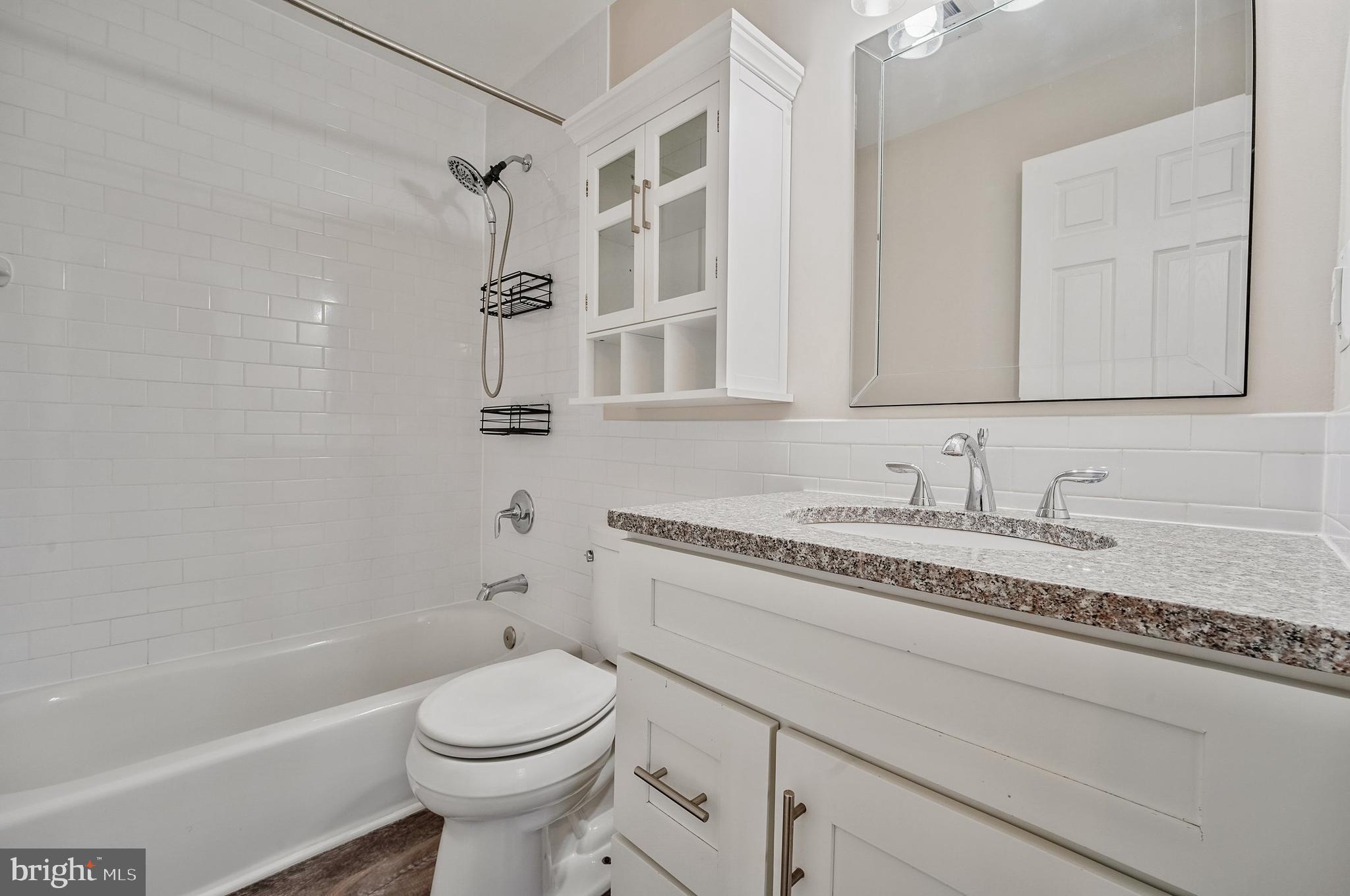 1060 Gardenview Loop, Unit 403 Woodbridge, VA 22191 - Photo 16 of 25