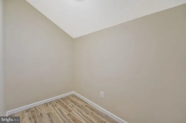 $2,300 | 1060 Gardenview Loop, Unit 403, Woodbridge, VA 22191