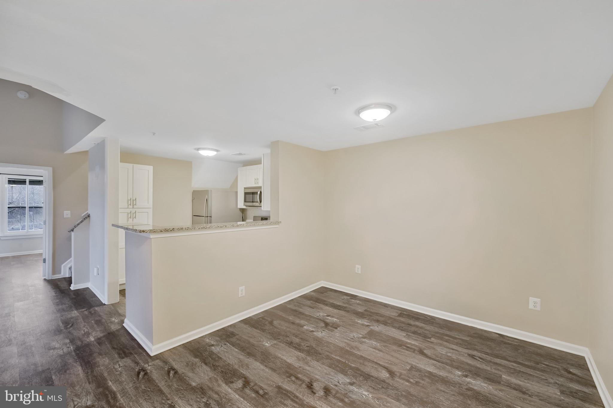 1060 Gardenview Loop, Unit 403 Woodbridge, VA 22191 - Photo 3 of 25