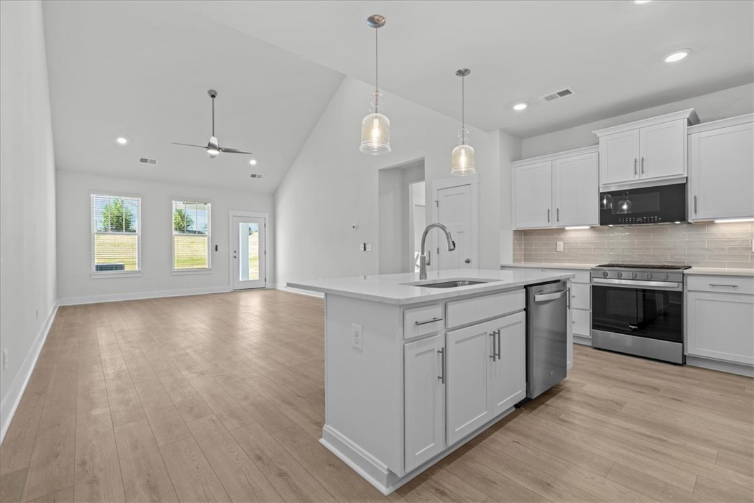 284 Silo Rdg Drive Anderson, SC 29621 - Photo 7 of 36