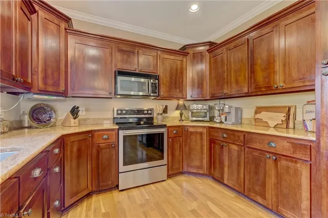 $550,000 | 1094 Town Creek Road, Eden, NC 27288