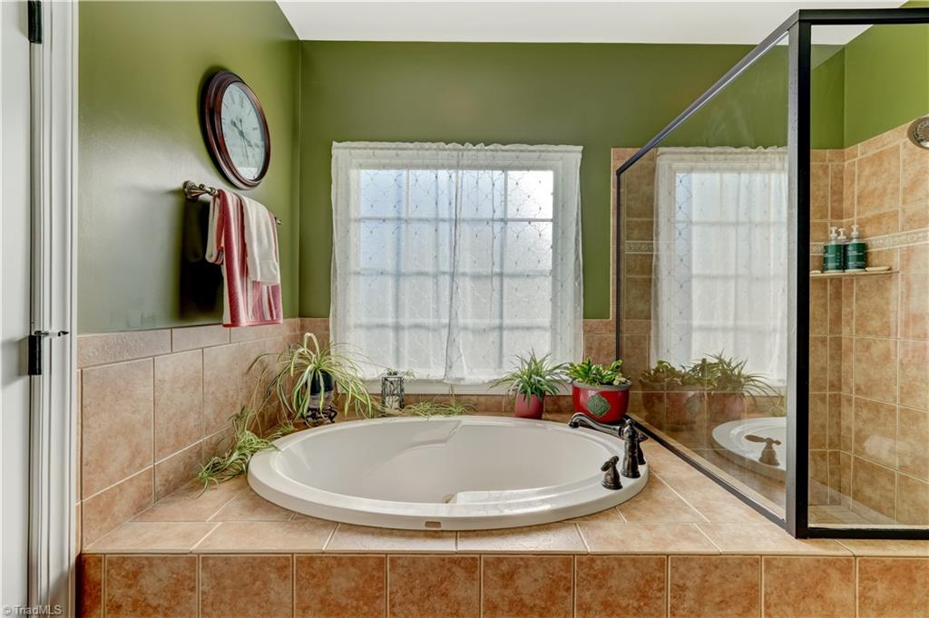 1094 Town Creek Road Eden, NC 27288 - Photo 24 of 48