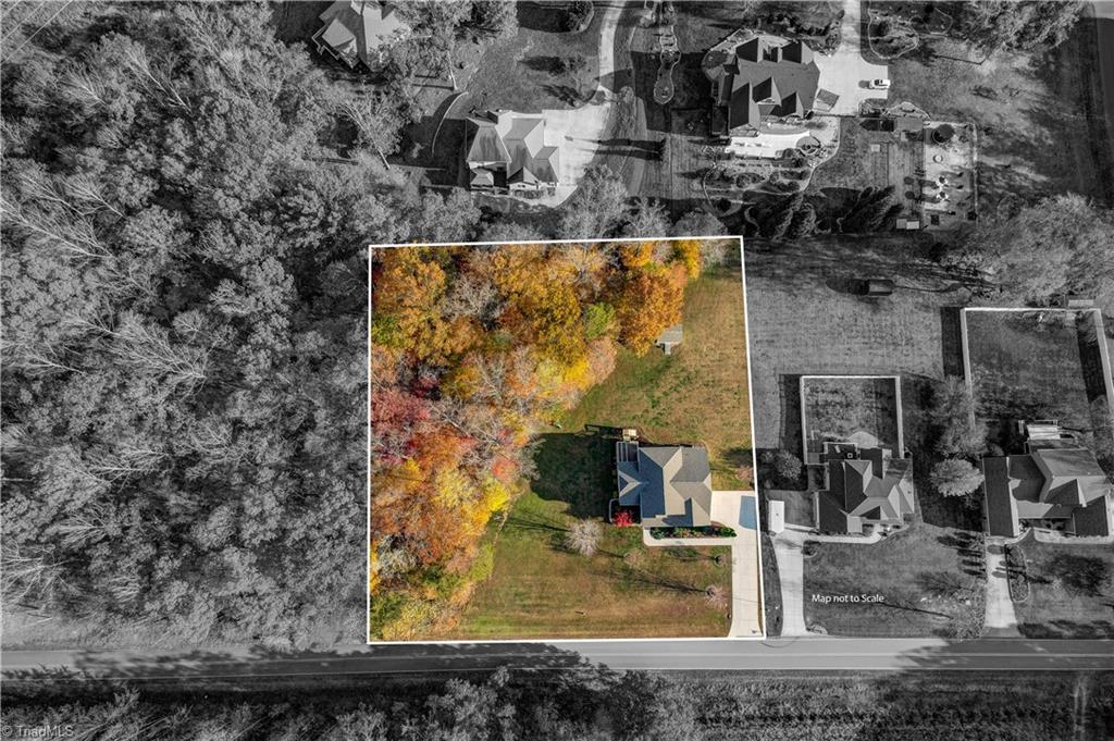 1094 Town Creek Road Eden, NC 27288 - Photo 5 of 48