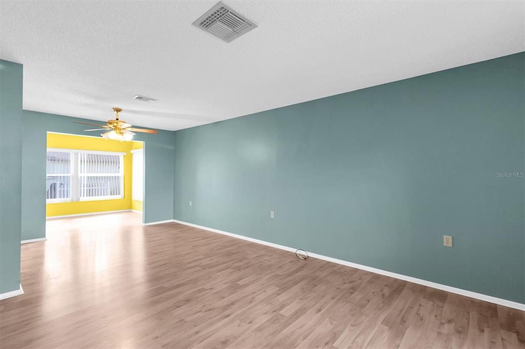10800 Teer Lane Port Richey, FL 34668 - Photo 6 of 40 Gallery Image 6