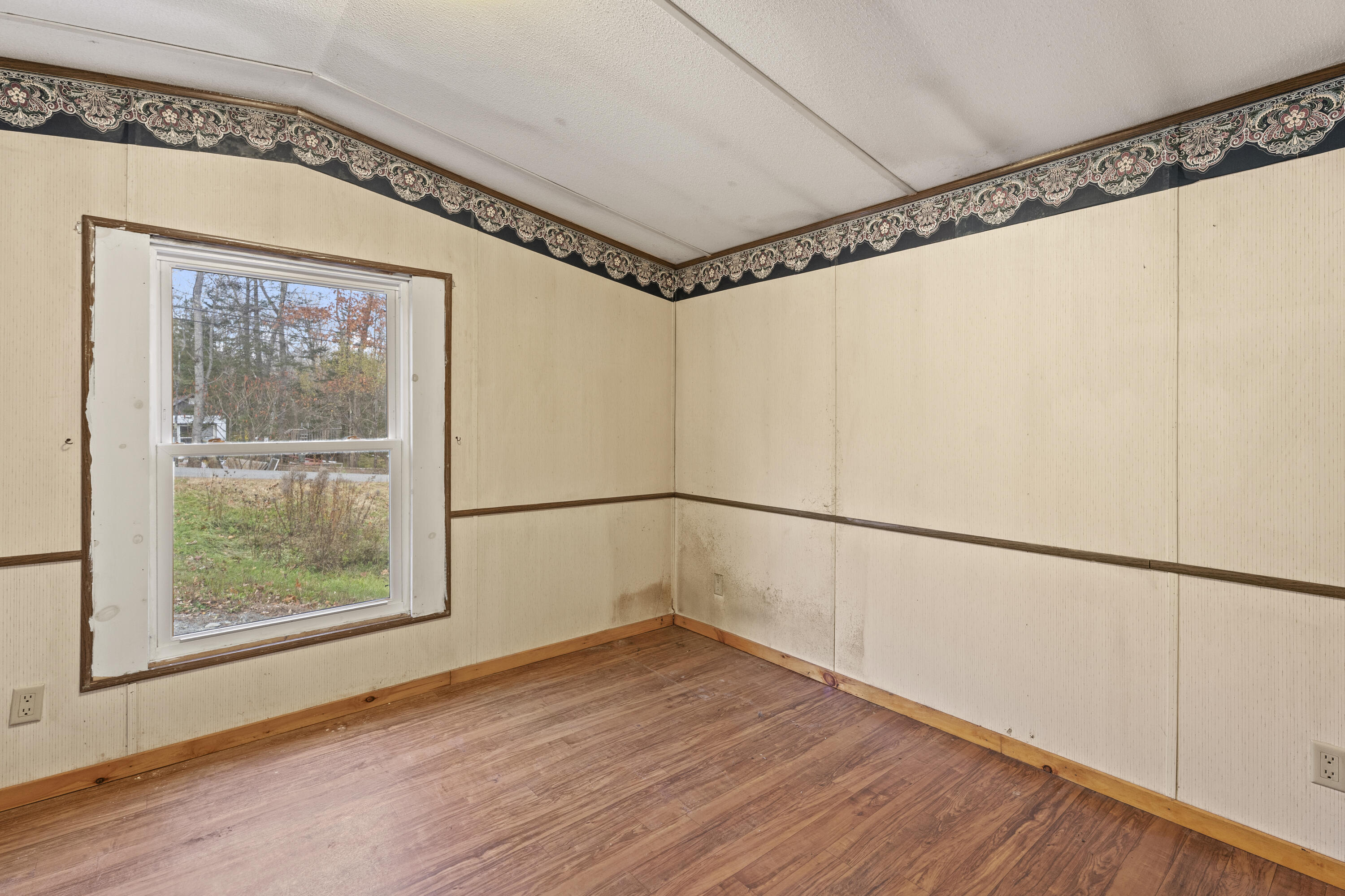 469 Center Road Garland, ME 04939 - Photo 12 of 22 DSC03398 - Copy - Copy