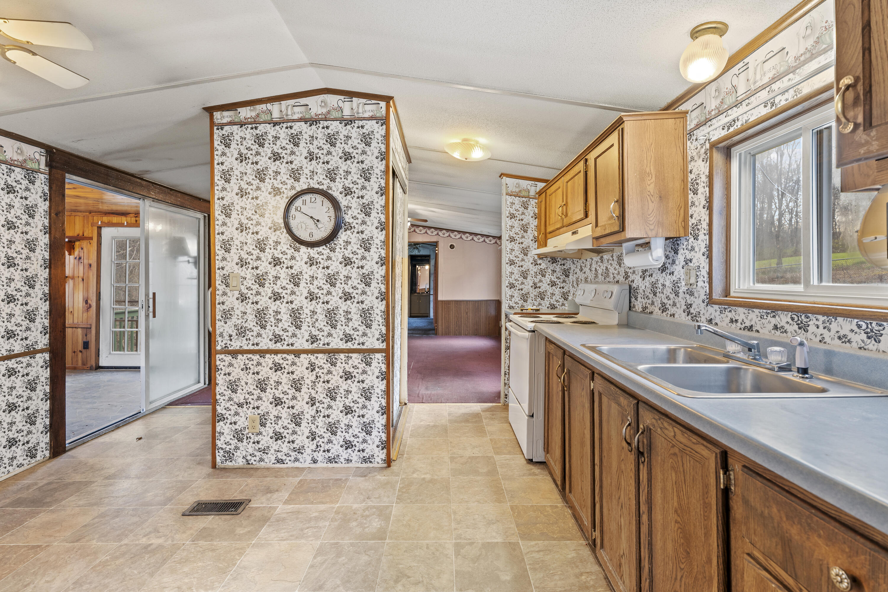 469 Center Road Garland, ME 04939 - Photo 2 of 22 DSC03377 - Copy - Copy - Copy - Copy