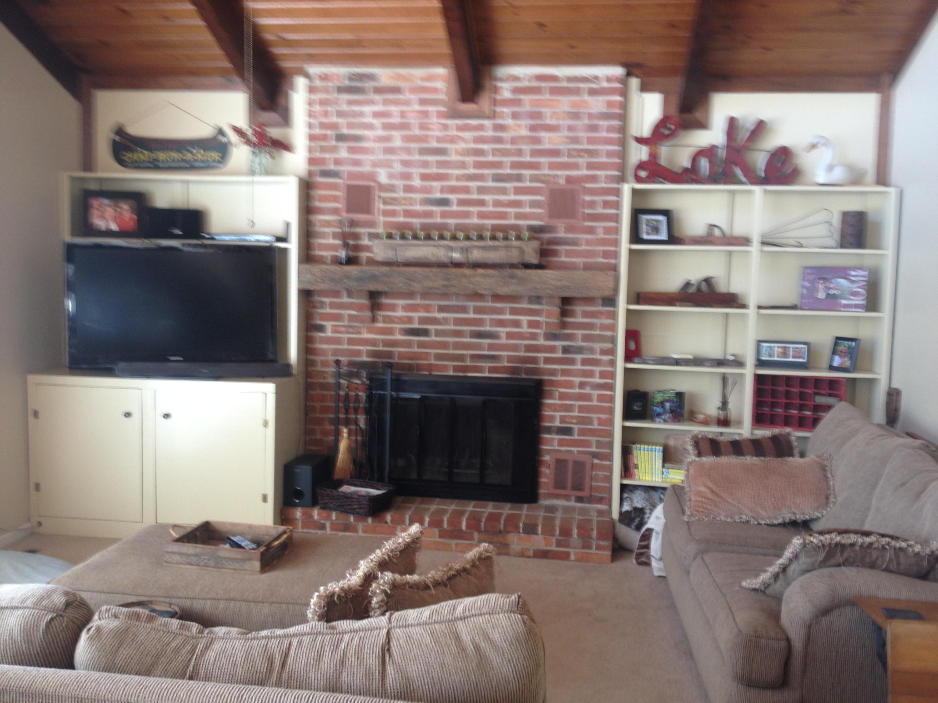 2354 Pine Ridge Road Huddleston, VA 24104 - Photo 13 of 16 Fireplace in Living room