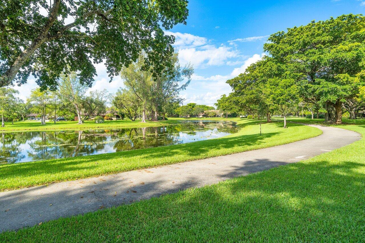 22305 Misty Woods Way Boca Raton, FL 33428 - Photo 12 of 29 028-22305MistyWoodsWay-BocaRaton-FL-3342