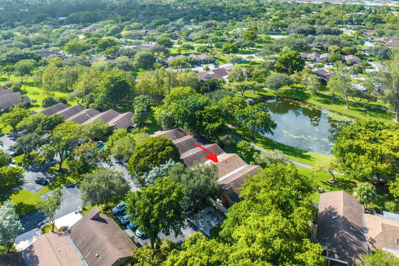 22305 Misty Woods Way Boca Raton, FL 33428 - Photo 2 of 29 036-22305MistyWoodsWay-BocaRaton-FL-3342