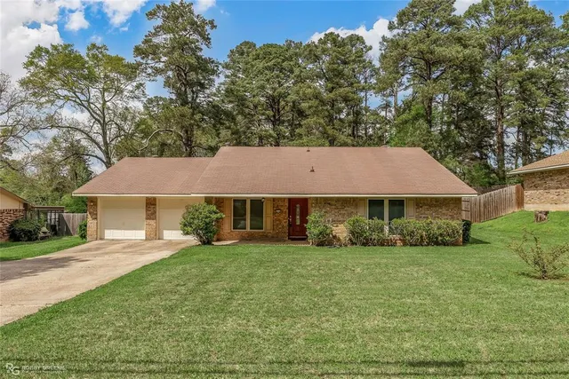 $1,675 | 6628 Jefferson Paige Road, Shreveport, LA 71119