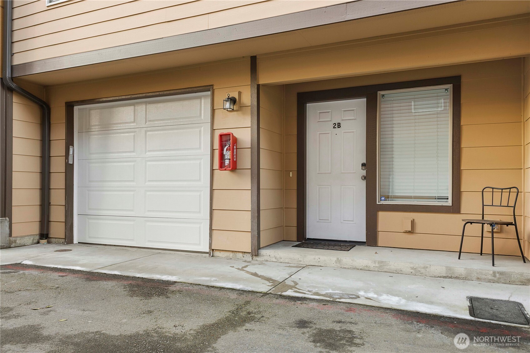 12228 Southeast Petrovitsky Road, Unit 2B Renton, WA 98058 - Photo 22 of 24