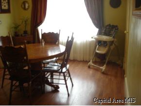 2312 Yale Boulevard Springfield, IL 62703 - Photo 7 of 9