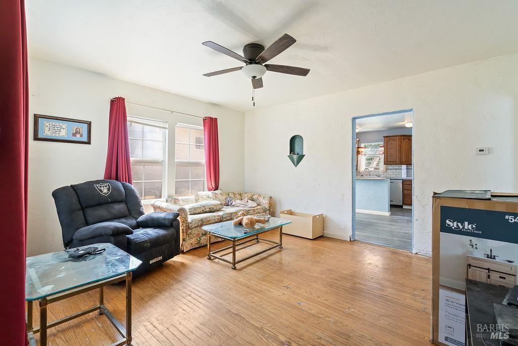 841 Benicia Road Vallejo, CA 94591 - Photo 25 of 40 Gallery Image 25