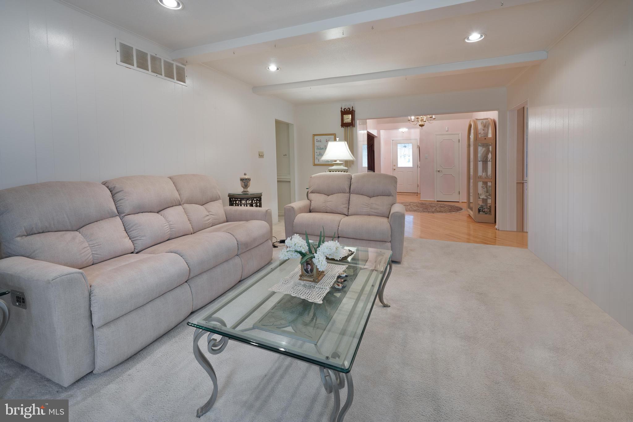 19 Orchid Lane Cherry Hill, NJ 08002 - Photo 5 of 24