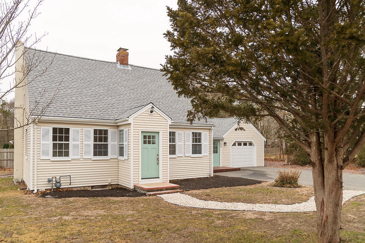 55 Old Town Road Hyannis, MA 02601 - Photo 4 of 25 ot