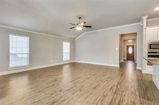 $2,700 | 4524 West Lake Highlands Drive, The Colony, TX 75056