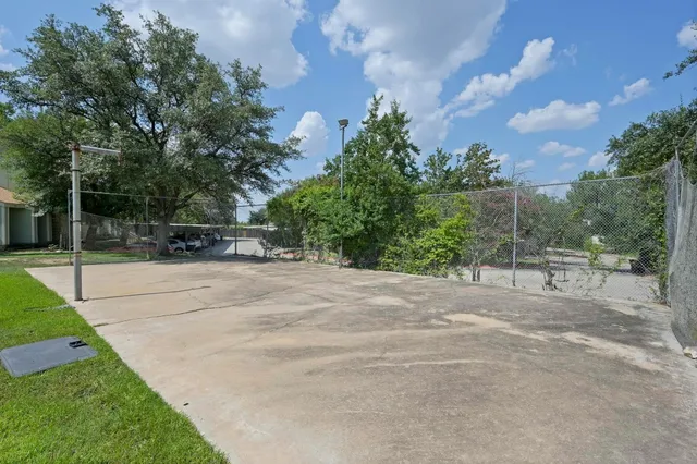 $265,000 | 500 Hesters Crossing Road, Unit 411, Round Rock, TX 78681