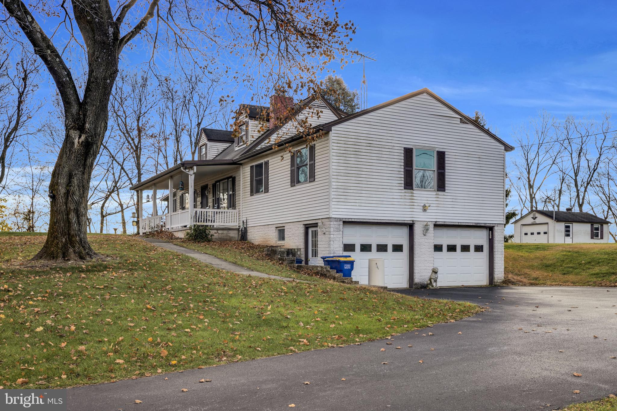 21 Timber Road Carlisle, PA 17015 - Photo 23 of 32 Side view with ample parking area