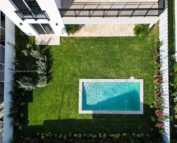 $2,850,000 | 910 Southwest 24th Road, Miami, FL 33129