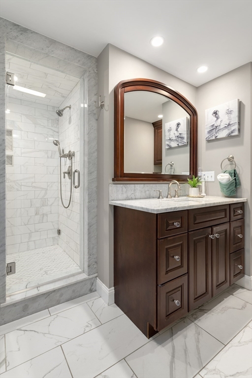 17 Collins Road Wakefield, MA 01880 - Photo 14 of 37