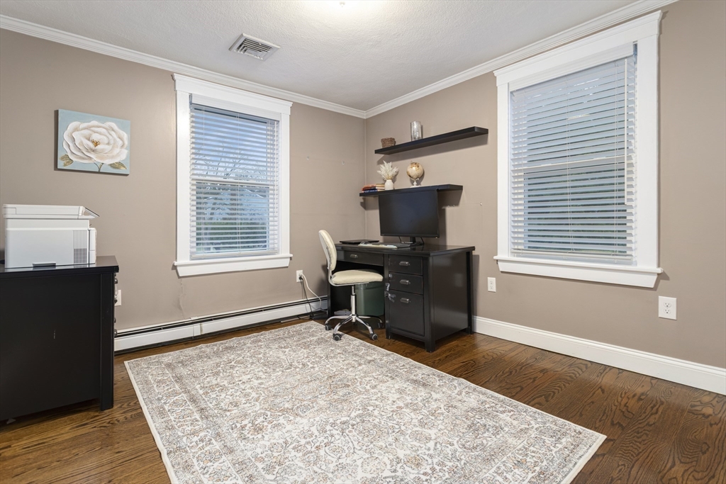 17 Collins Road Wakefield, MA 01880 - Photo 17 of 37