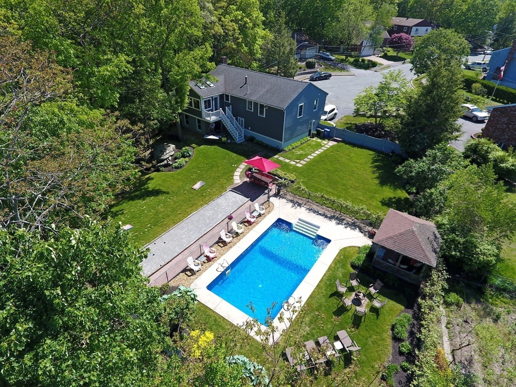 17 Collins Road Wakefield, MA 01880 - Photo 32 of 37