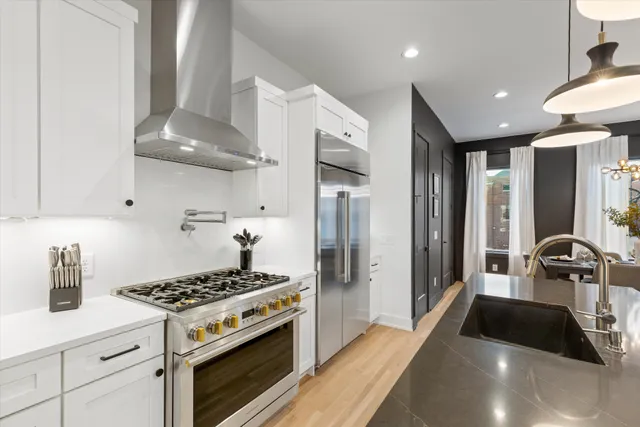 $1,800,000 | 1203 6th Avenue North, Nashville, TN 37208