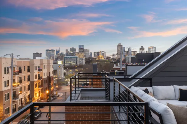 $1,800,000 | 1203 6th Avenue North, Nashville, TN 37208