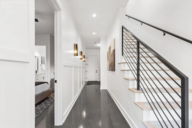 $1,800,000 | 1203 6th Avenue North, Nashville, TN 37208