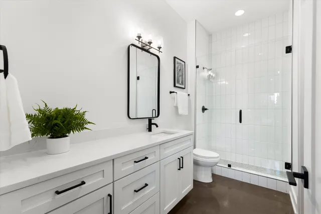 $1,800,000 | 1203 6th Avenue North, Nashville, TN 37208