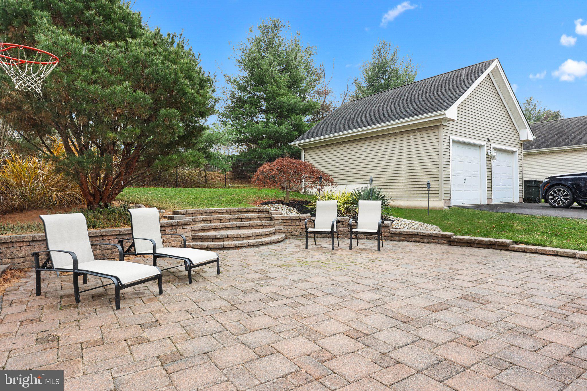 53 Valentine Road Ivyland, PA 18974 - Photo 41 of 42 Patio to Upper-Level Lawn