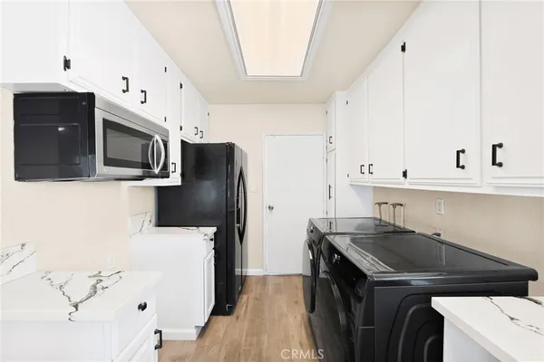 $949,999 | 2046 West 112th Street, Los Angeles, CA 90047