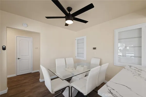 $949,999 | 2046 West 112th Street, Los Angeles, CA 90047