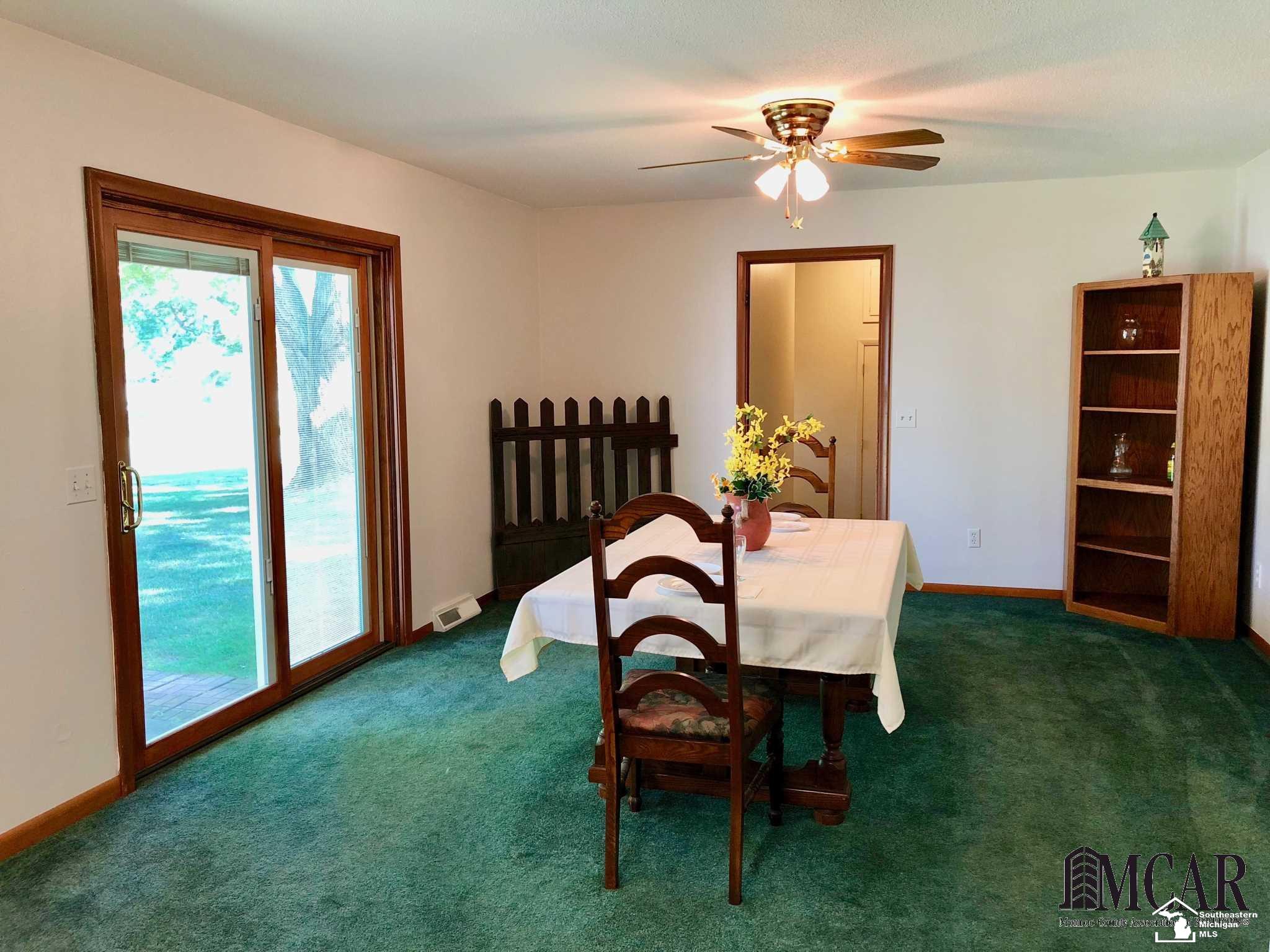 9050 Summerfield Road Temperance, MI 48182 - Photo 26 of 31 21477673-25.JPG