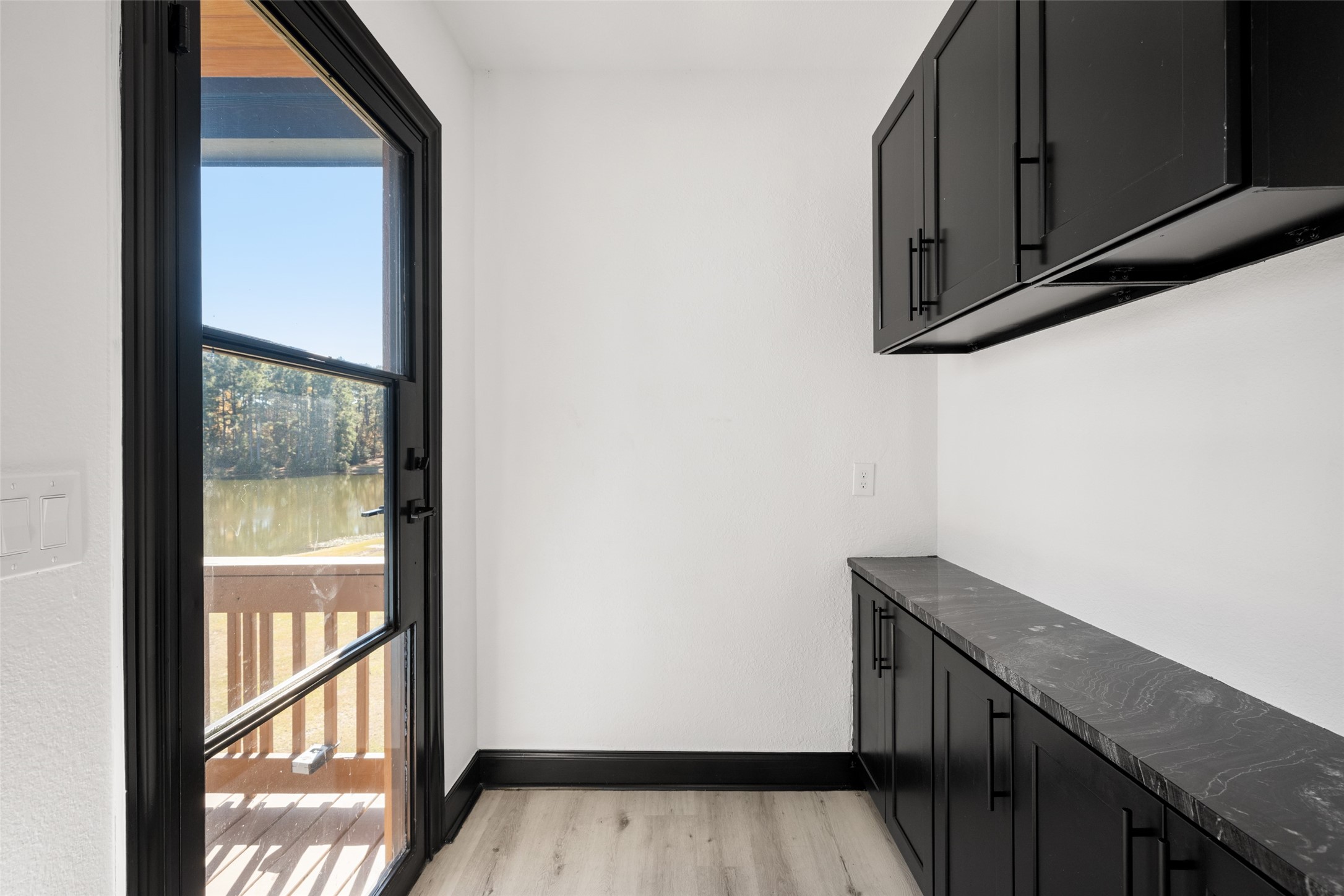 42 Candlestick Drive Trinity, TX 75862 - Photo 4 of 40