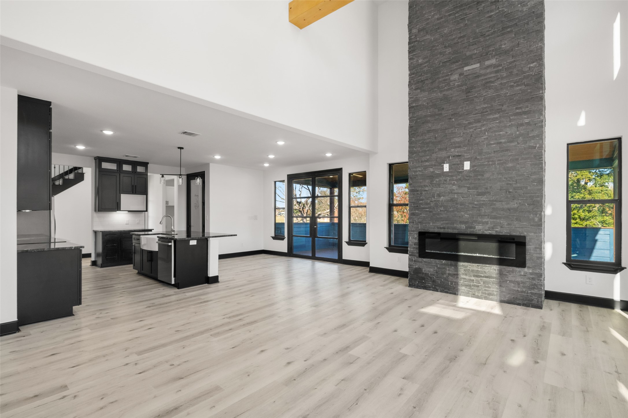 42 Candlestick Drive Trinity, TX 75862 - Photo 6 of 40