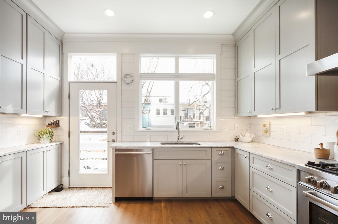 237 12th Street Northeast Washington, DC 20002 - Photo 17 of 52