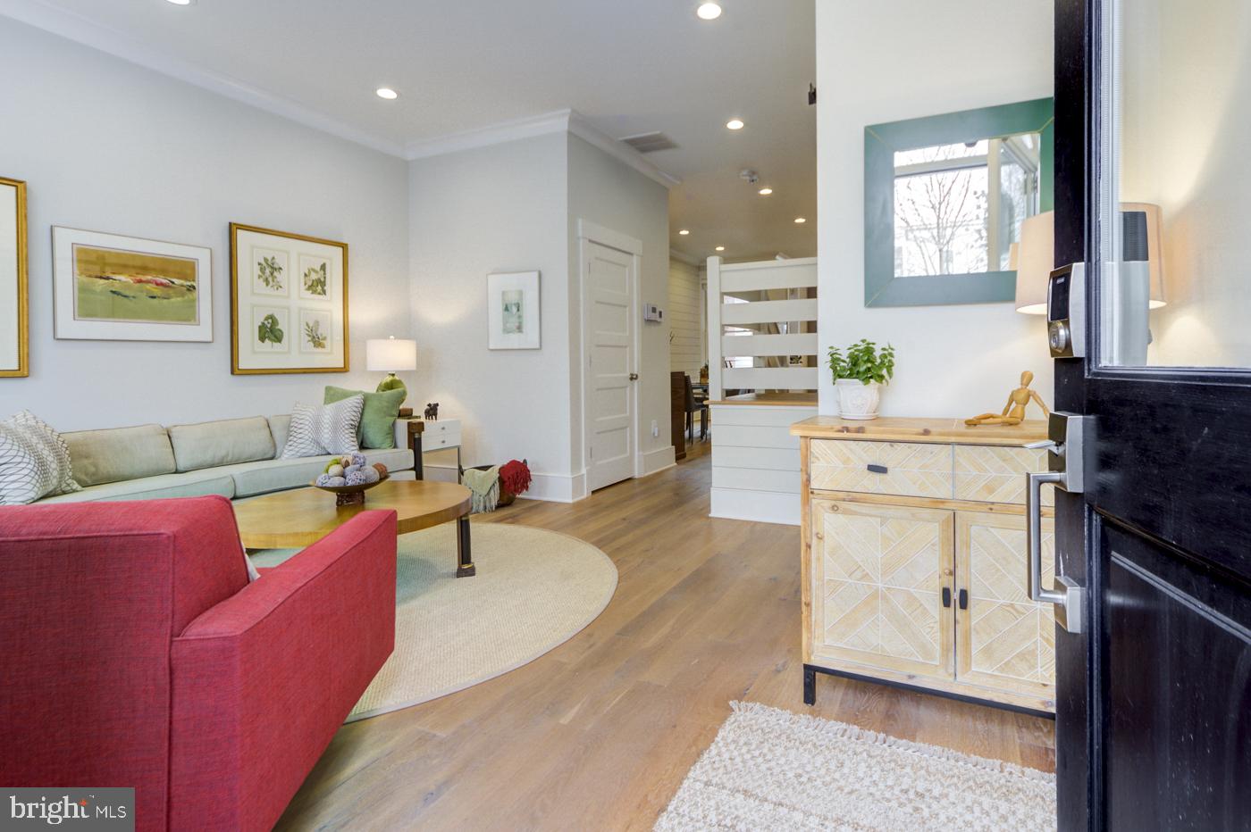 237 12th Street Northeast Washington, DC 20002 - Photo 4 of 52