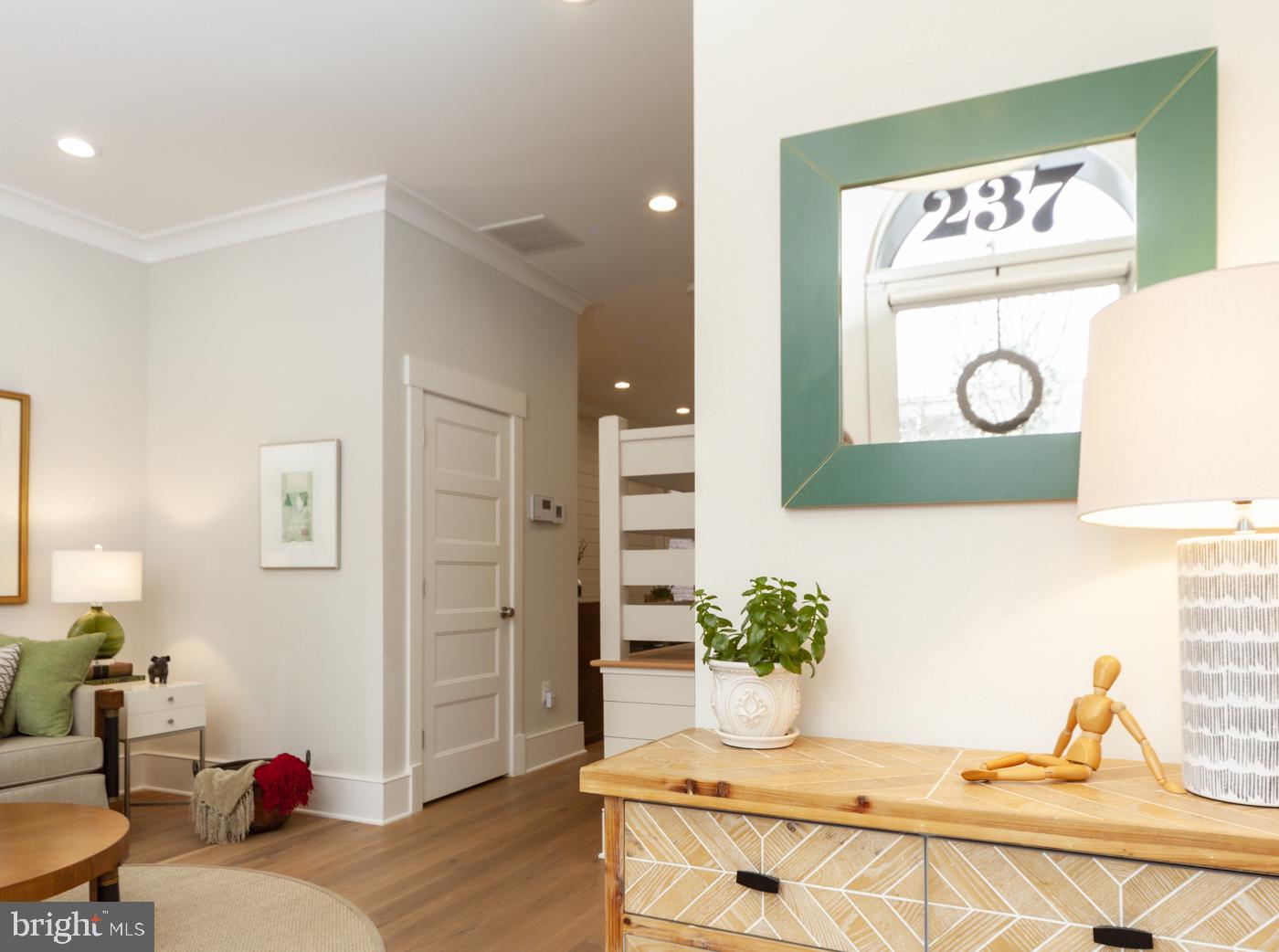 237 12th Street Northeast Washington, DC 20002 - Photo 5 of 52