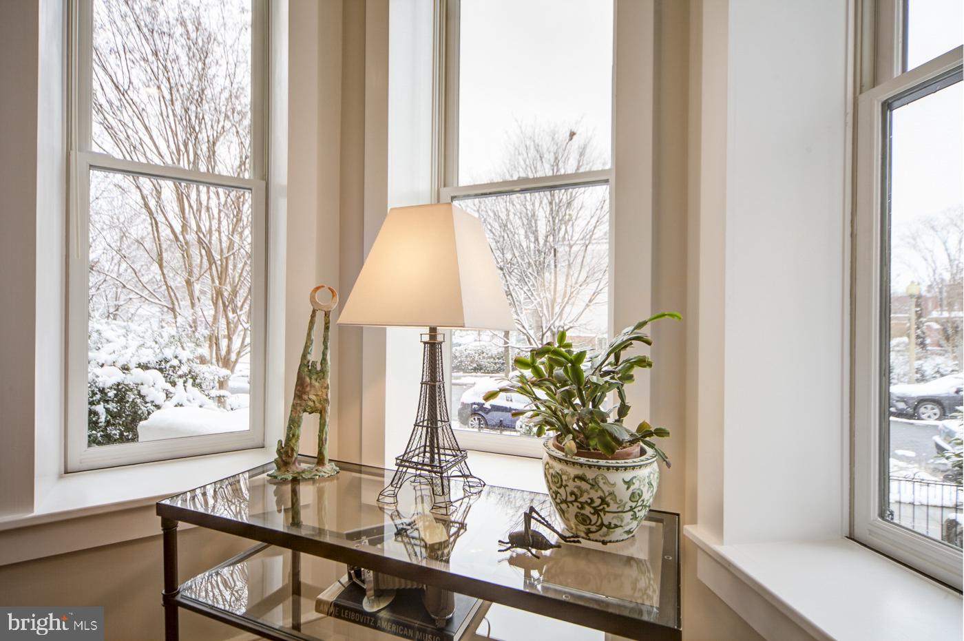 237 12th Street Northeast Washington, DC 20002 - Photo 7 of 52