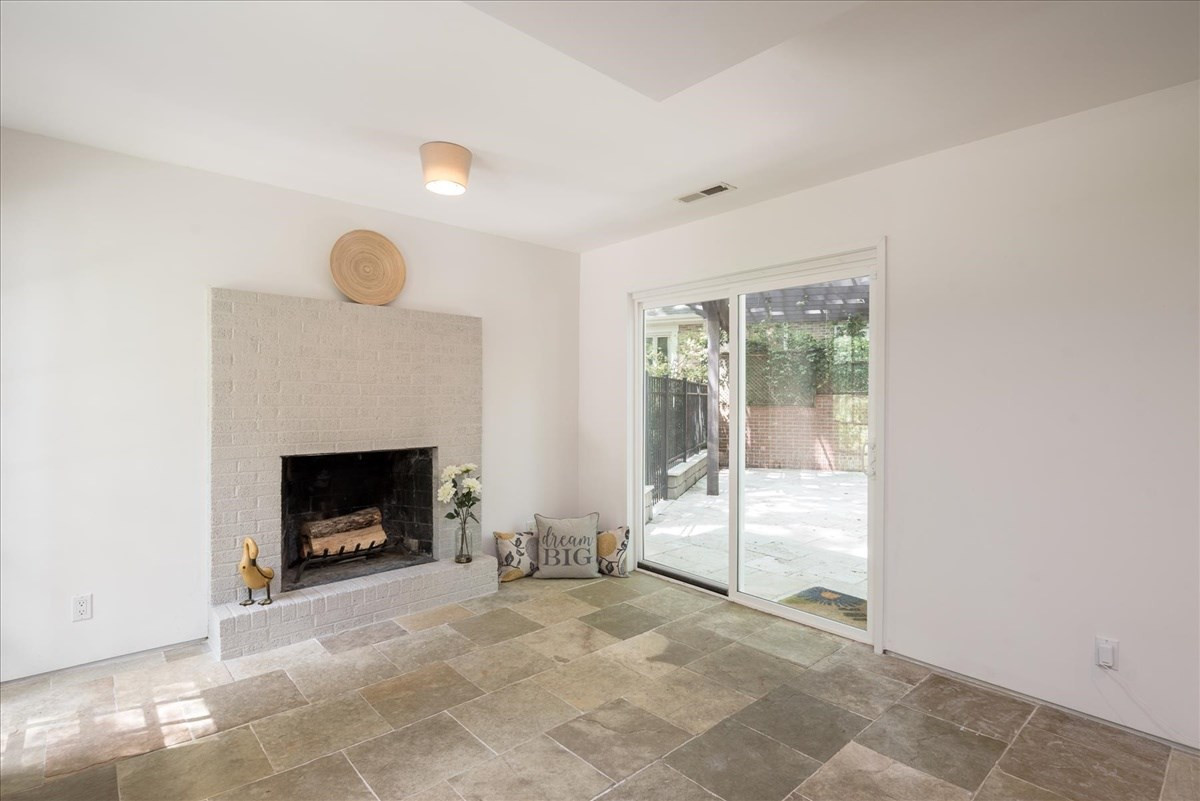905 Beaver Dam Road Raleigh, NC 27607 - Photo 10 of 28 Photo 10