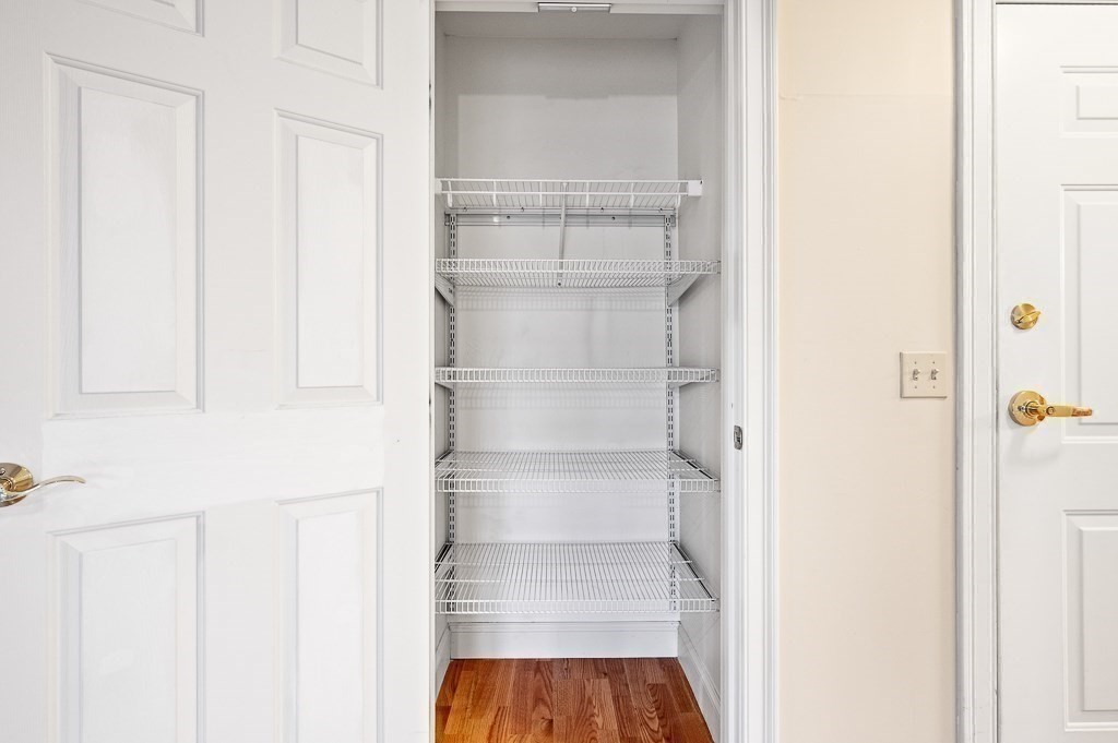 7 Crescent Way, Unit 209 Sturbridge, MA 01518 - Photo 13 of 32