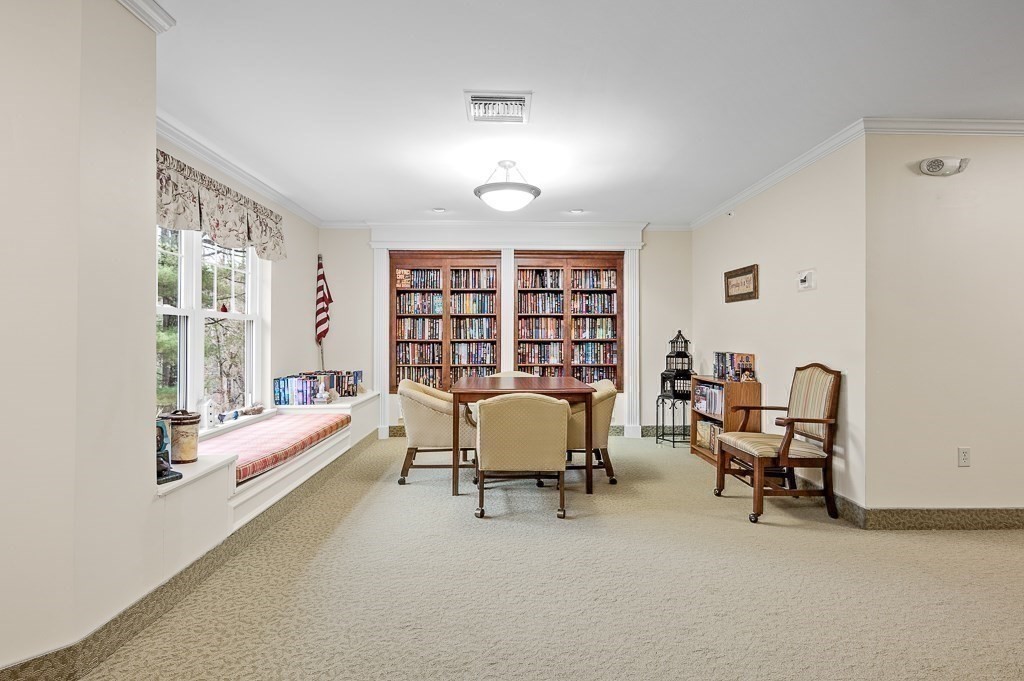 7 Crescent Way, Unit 209 Sturbridge, MA 01518 - Photo 24 of 32