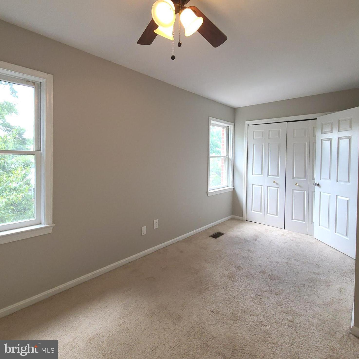 2037 South Glebe Road Arlington, VA 22206 - Photo 12 of 30