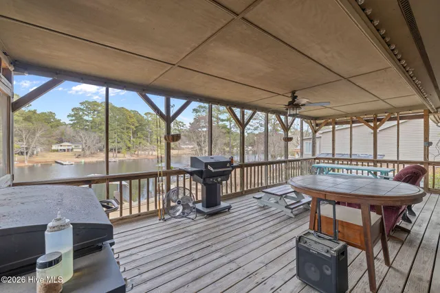 $325,000 | 188 Sleepy Creek Drive, Dudley, NC 28333