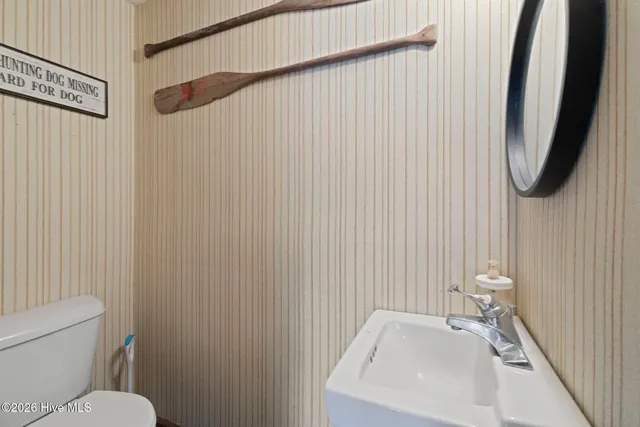 $325,000 | 188 Sleepy Creek Drive, Dudley, NC 28333