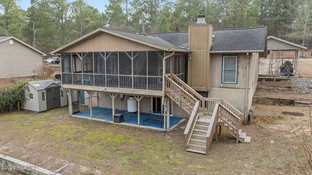 $325,000 | 188 Sleepy Creek Drive, Dudley, NC 28333