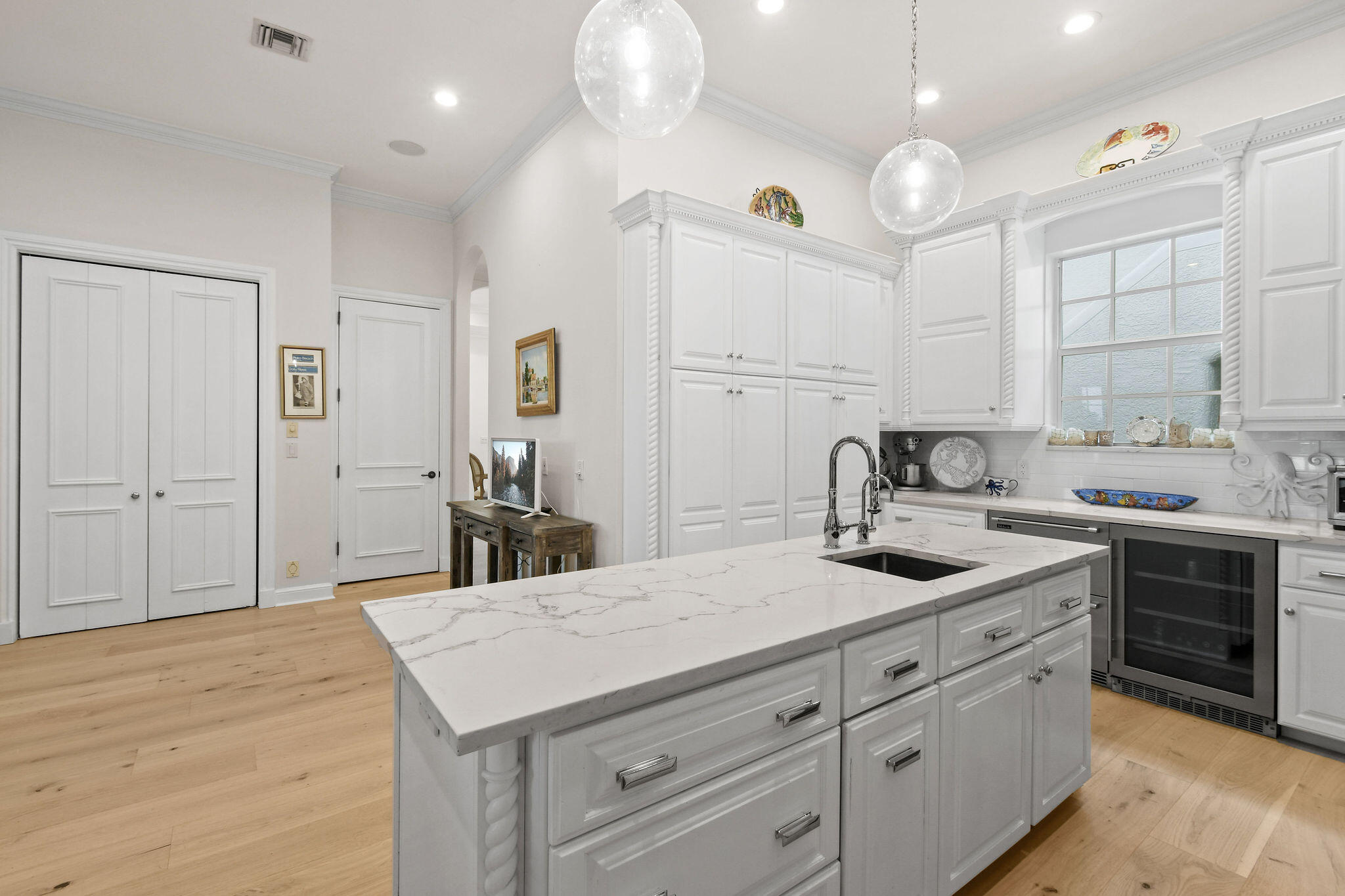 201 Avila Road West Palm Beach, FL 33405 - Photo 19 of 75 201AvilaRd-Oct2025(26)