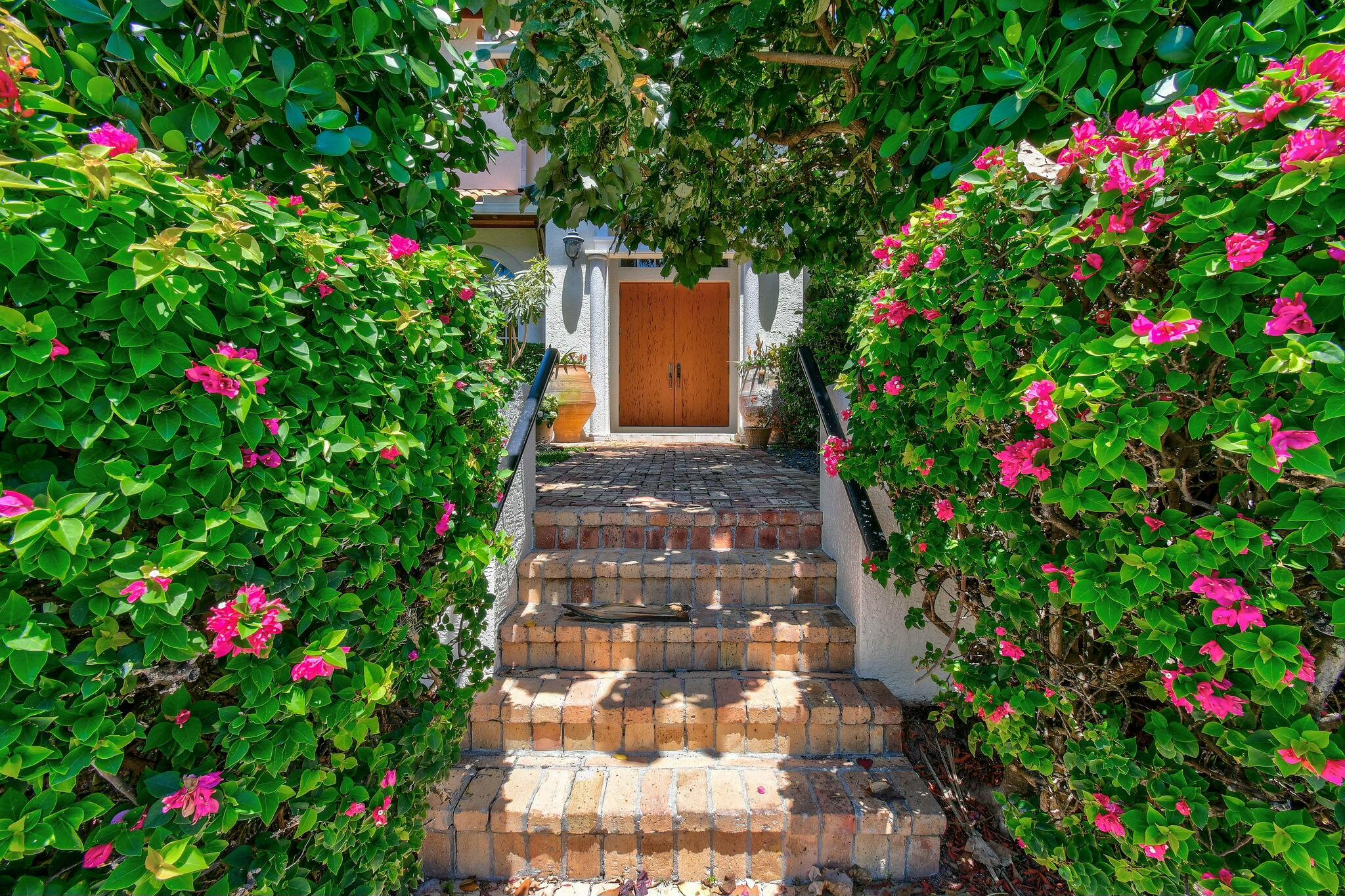 201 Avila Road West Palm Beach, FL 33405 - Photo 5 of 75 tempImagewGUxdw